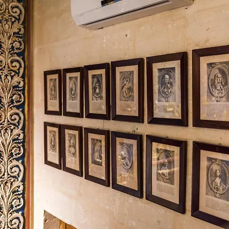 Lucente Guest house
