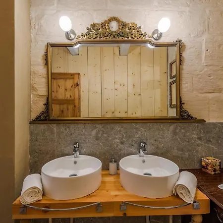 Lucente 4* Valletta