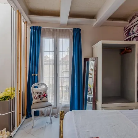 Πανσιόν Lucente