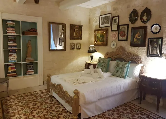 Πανσιόν Lucente