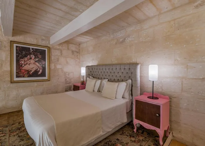 Lucente Πανσιόν 4*