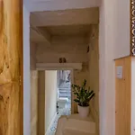 Lucente 4*