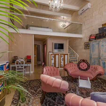 Lucente Affittacamere 4*