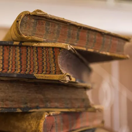 Lucente Валетта