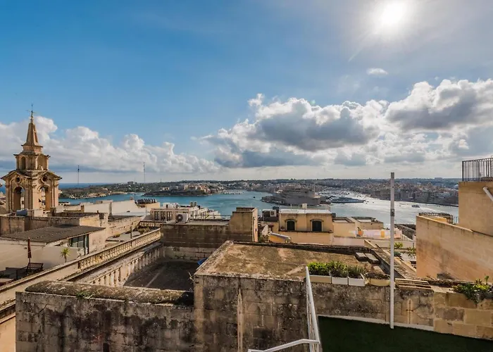 招待所 Lucente 4*