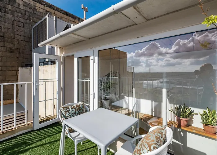 Konukevi Lucente Valletta